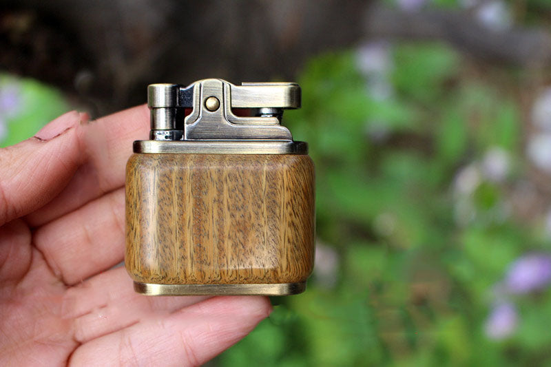 Zorro Kerosene Lighter Factory Wholesale Creative Push-Button Ignition Wooden Vintage Retro Personality Lighter eprolo