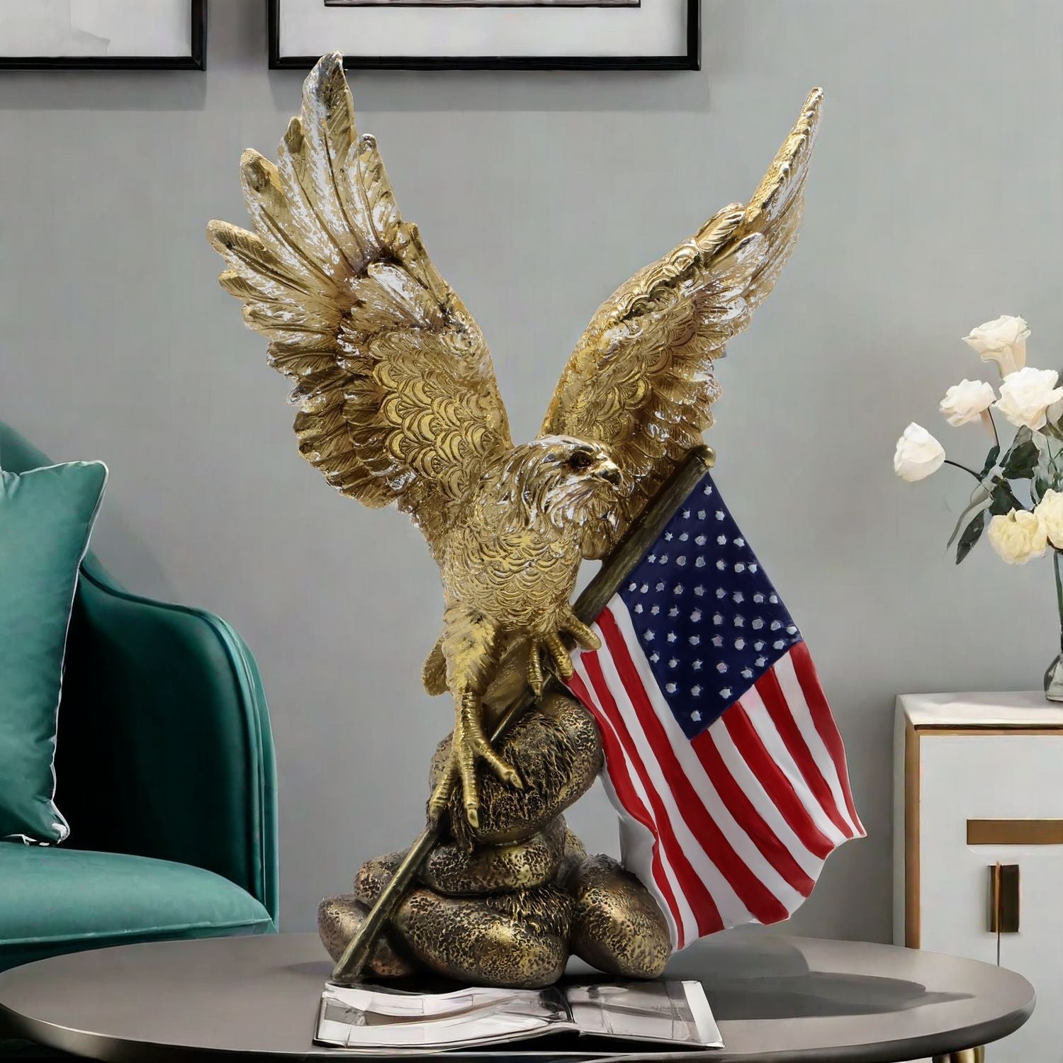 Resin handicrafts opening gifts ornaments home wine cabinet decorations eprolo