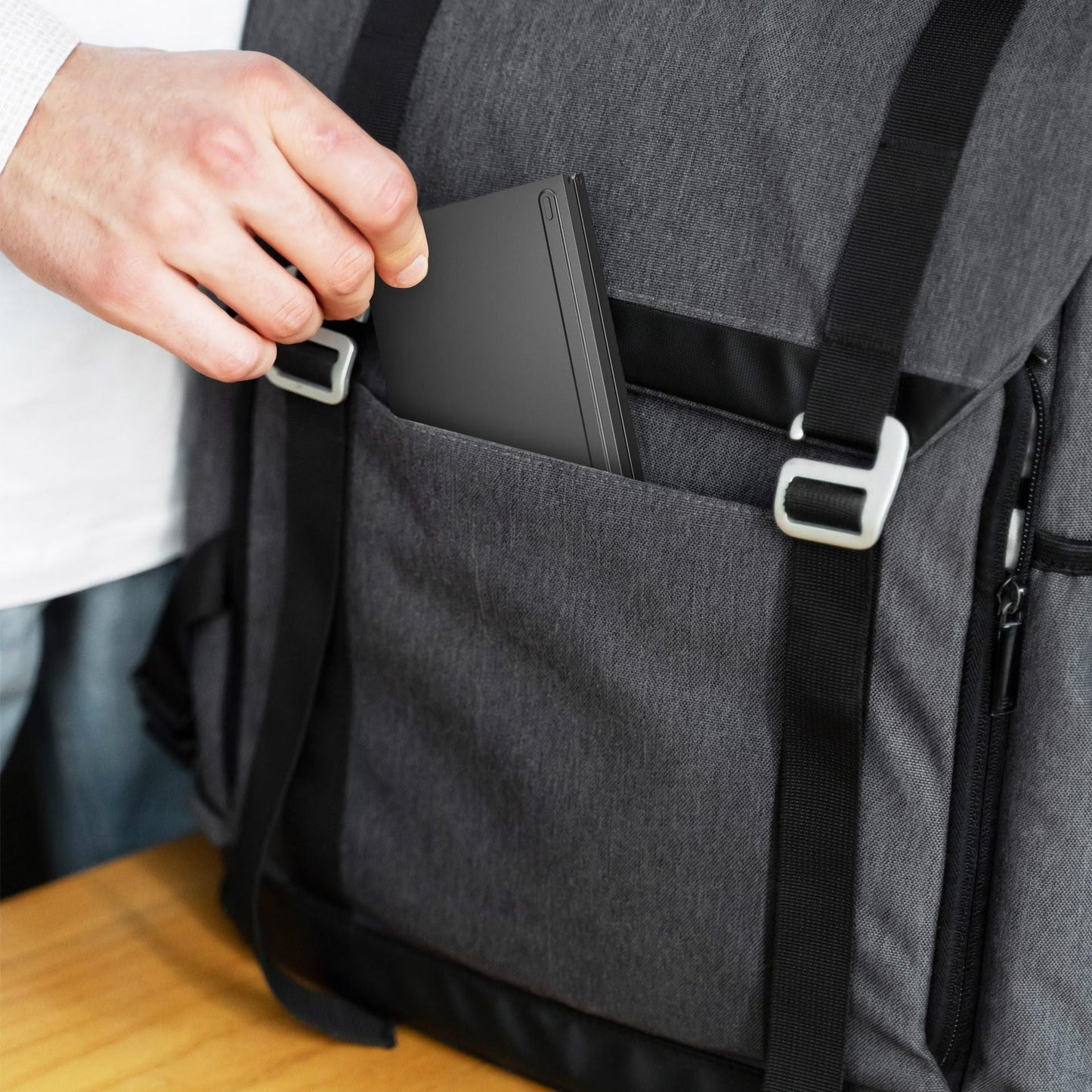 Ultra slim folding portable charging dual-mode Bluetooth keyboard with one click connection eprolo